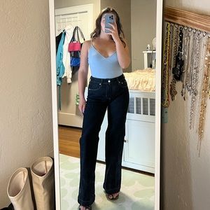 NWT wide leg dark wash jeans, short american eagle